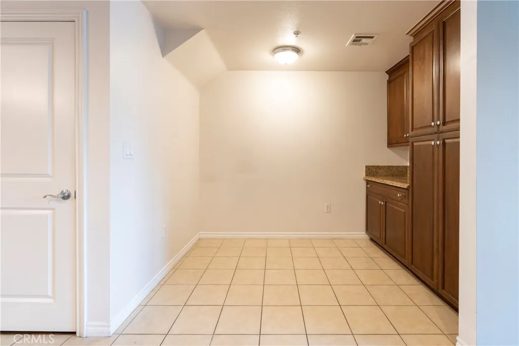 89 E Commonwealth 1d, Alhambra, California 91801 home-pic-7